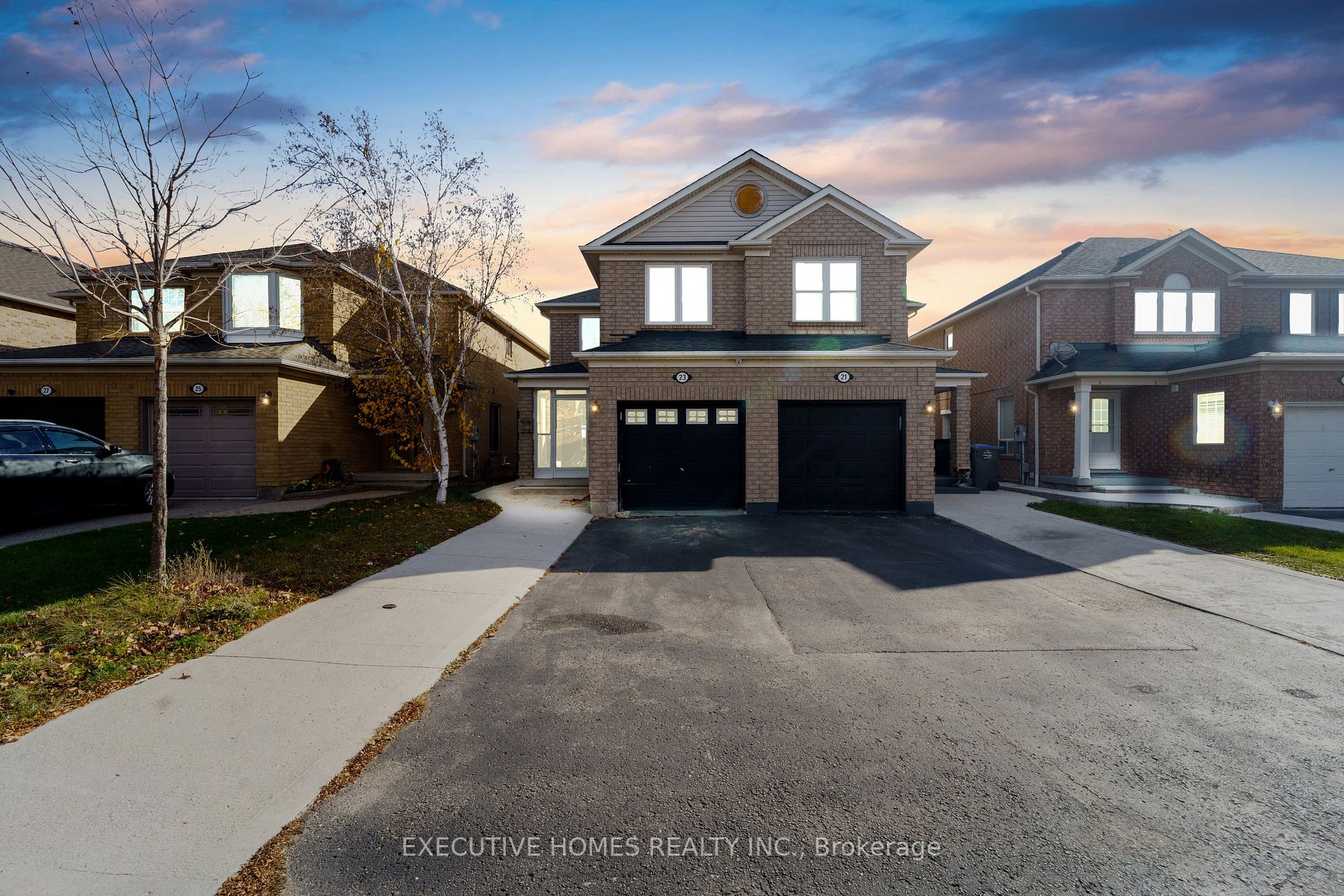 23 Secord Cres