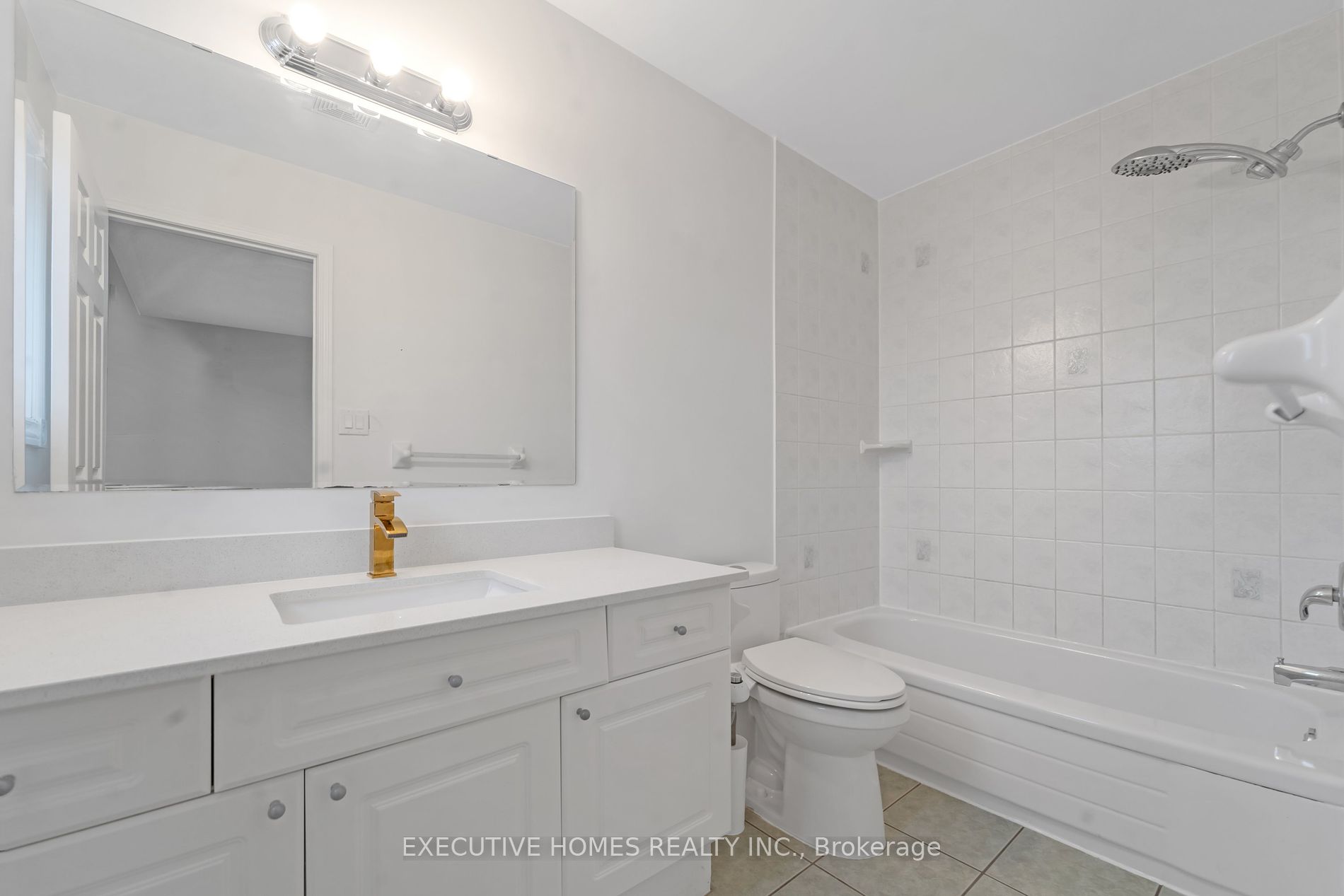 23 Secord Cres
