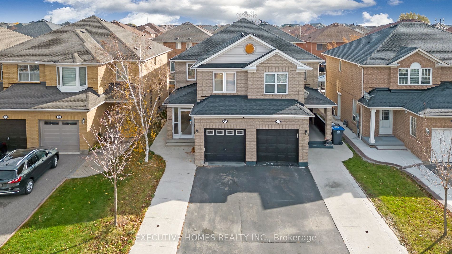 23 Secord Cres