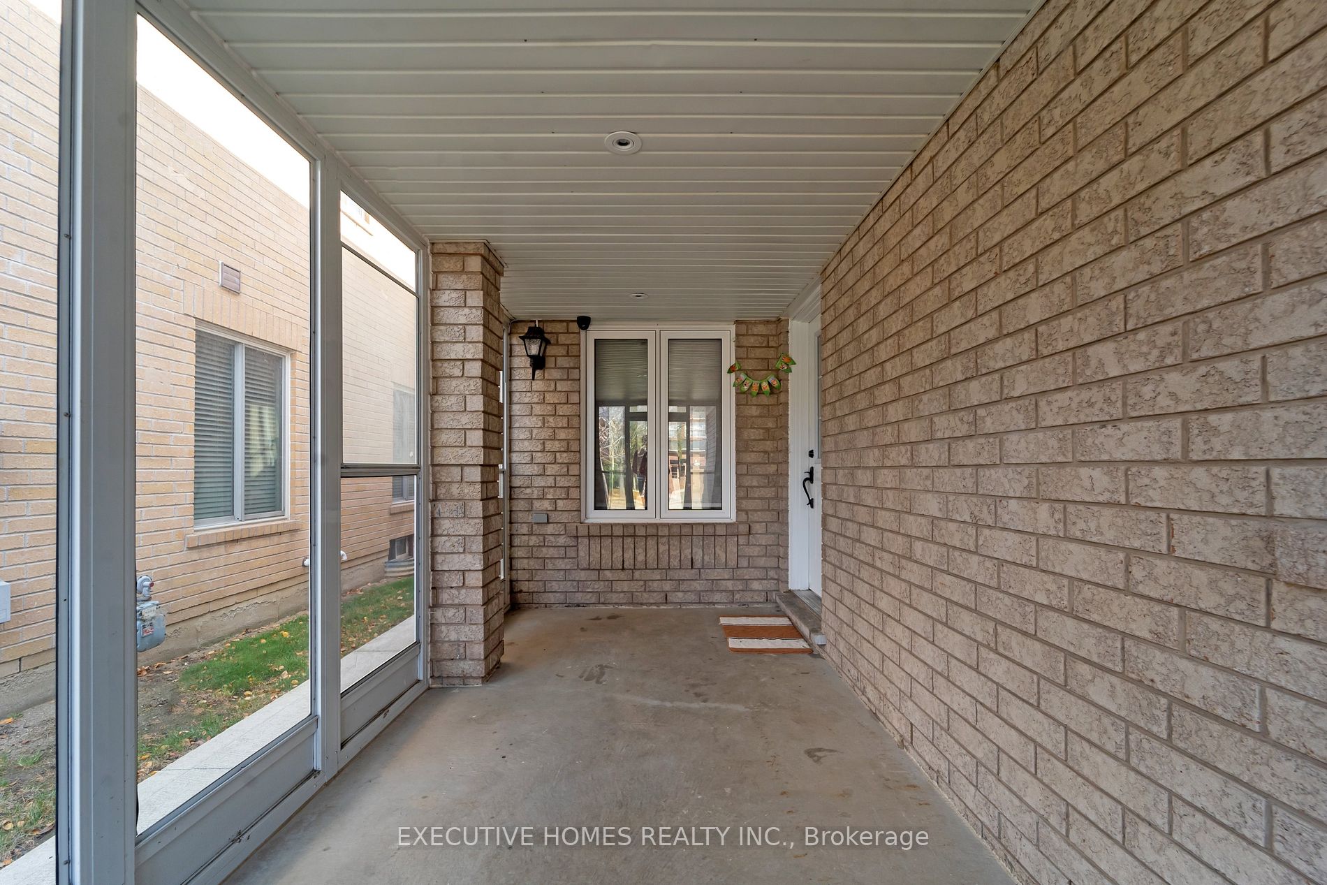 23 Secord Cres