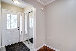 1104 Barclay Circ
