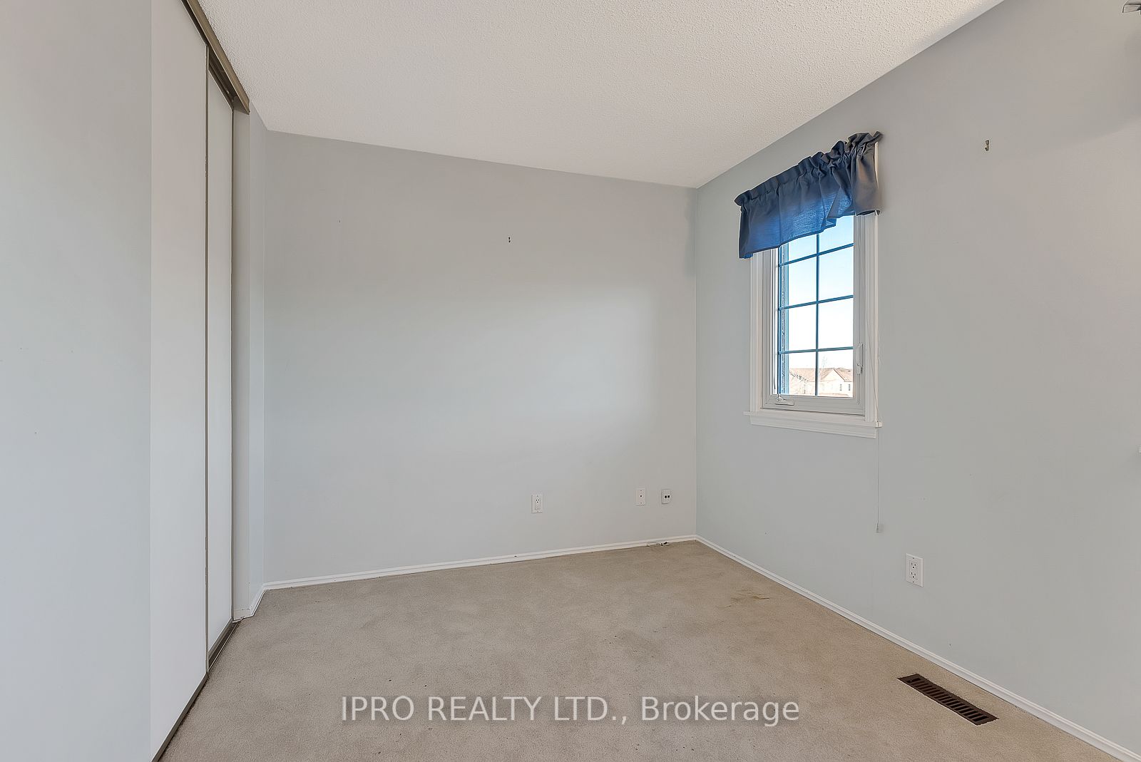 57 Nuttall St