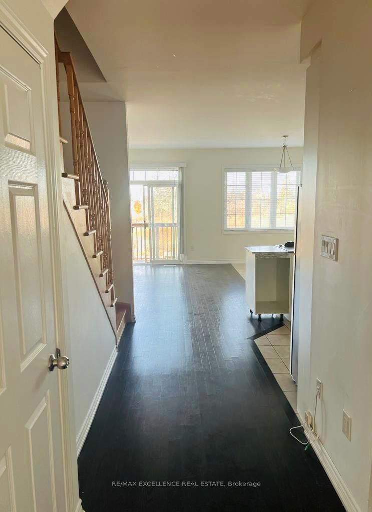 68 Agava St