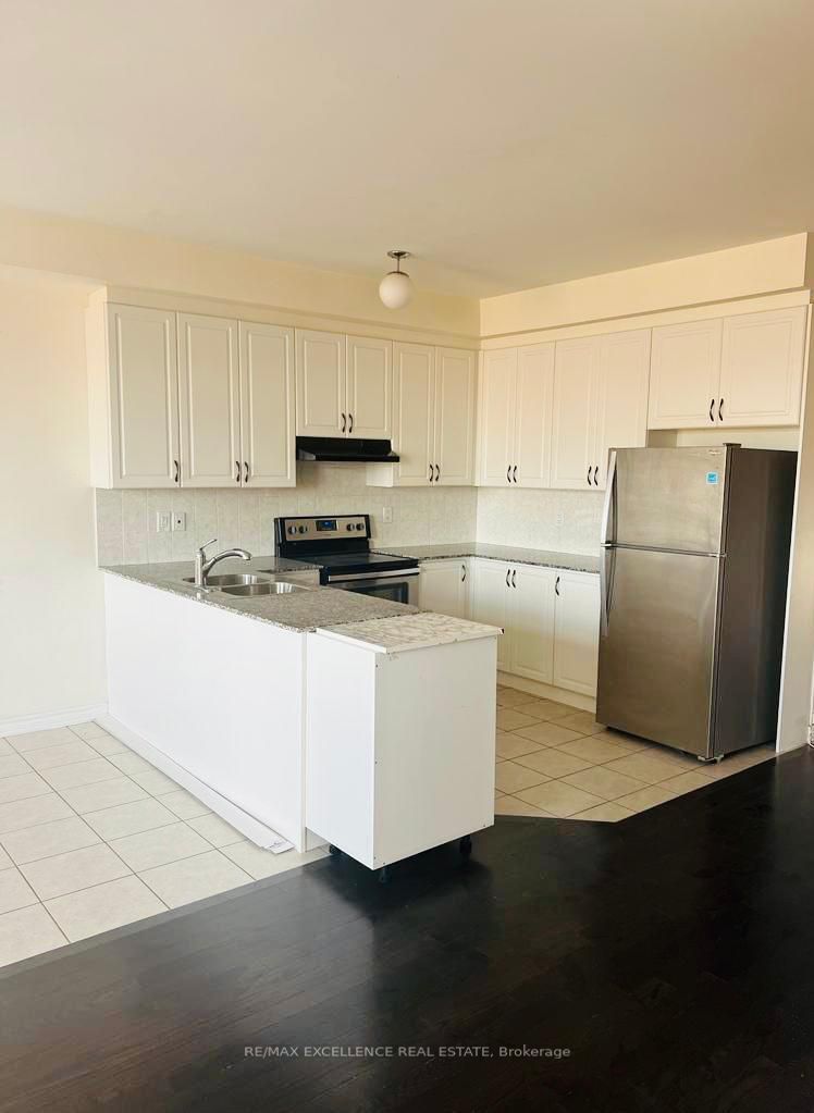 68 Agava St