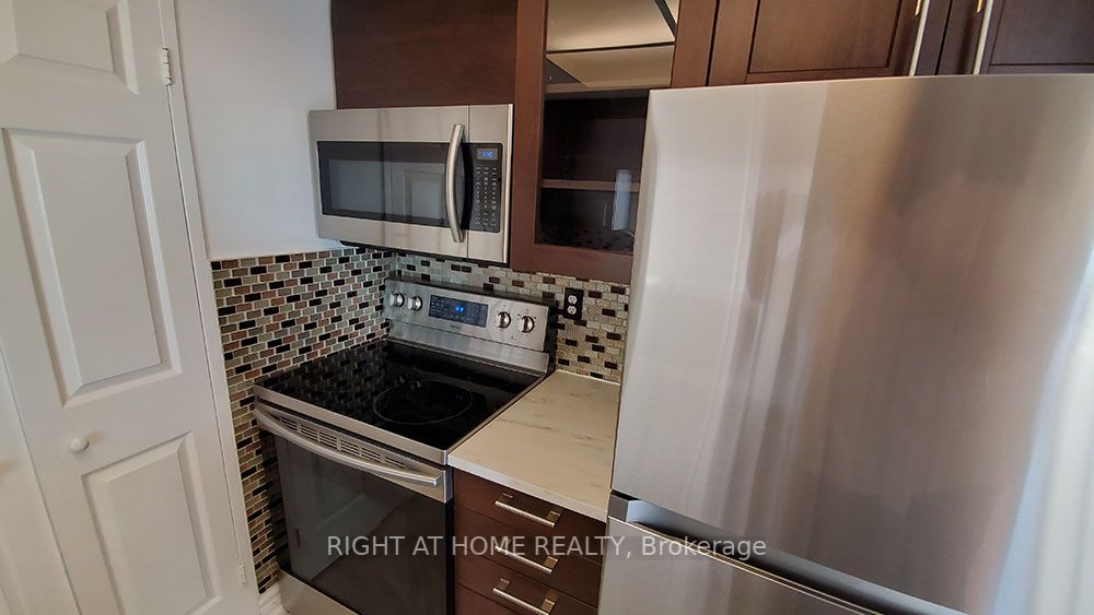 285 Enfield Pl, #1009