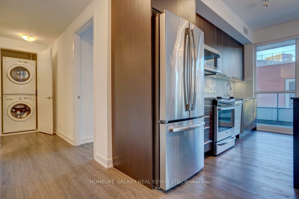 10 Parklawn Rd, #427