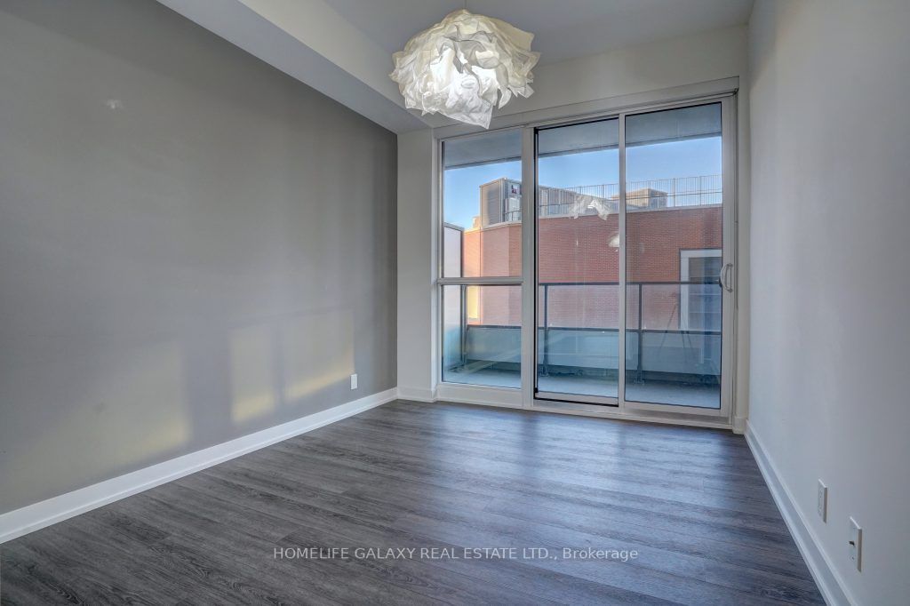 10 Parklawn Rd, #427