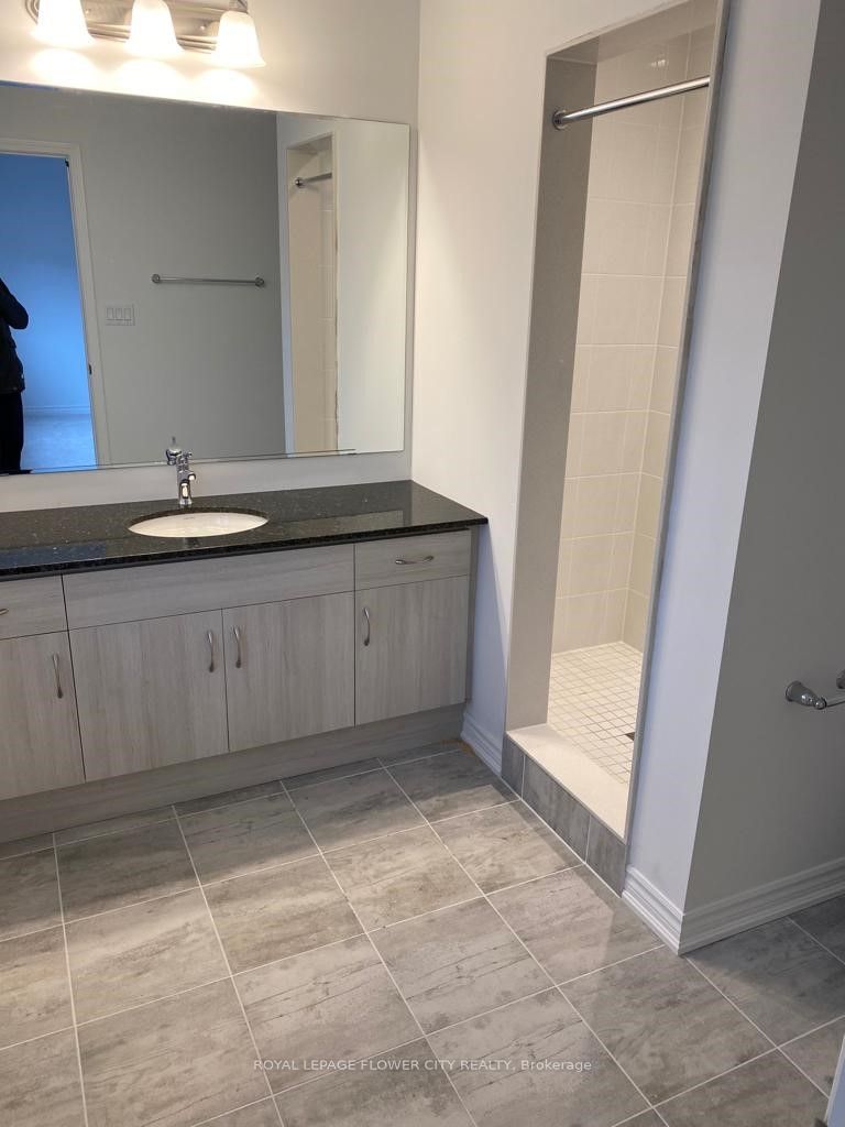 44 Keppel Circ