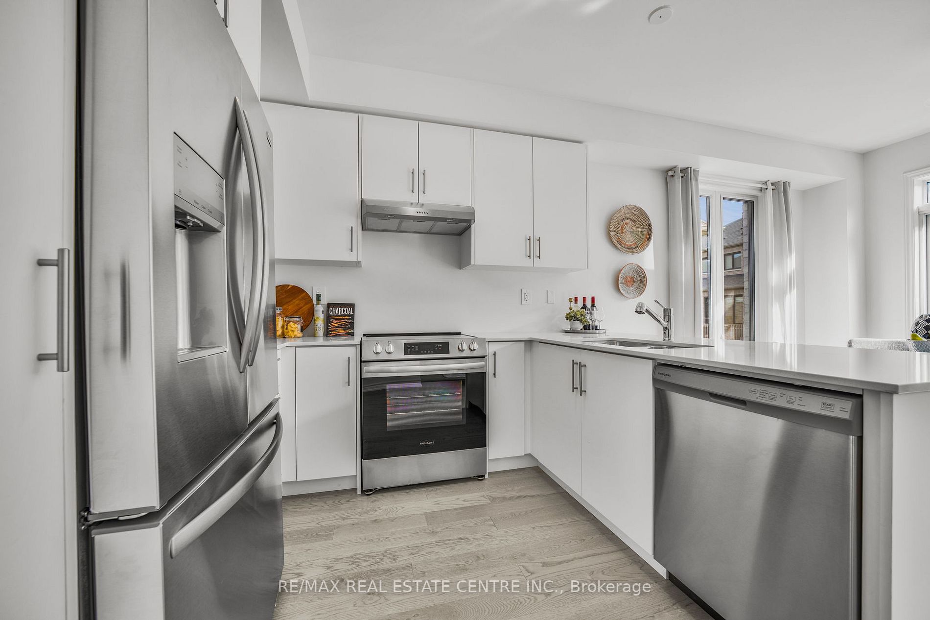 1567 Kitchen Crt