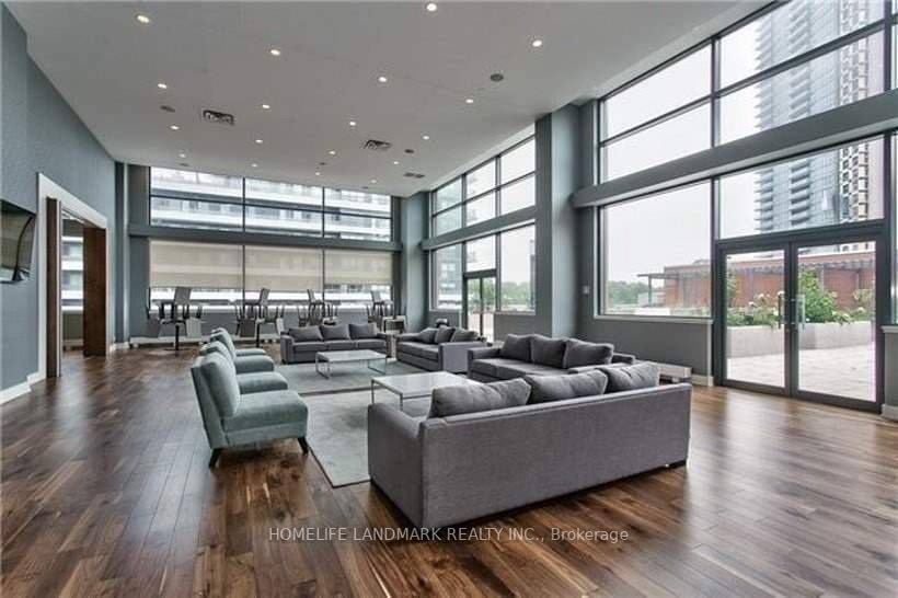 2200 Lake Shore Blvd W, #3710