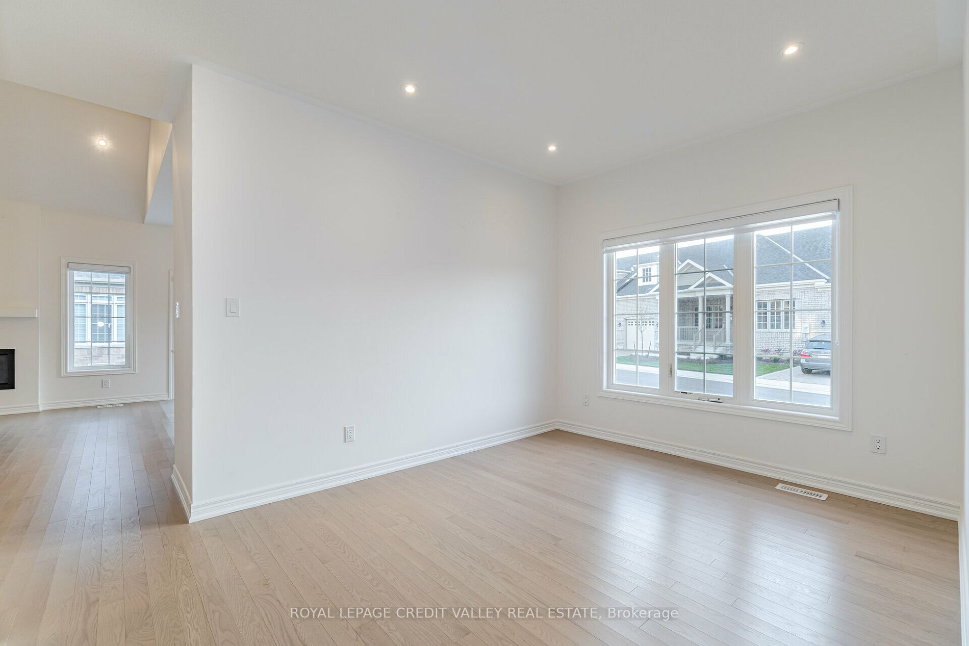 10 Abelia St, #6