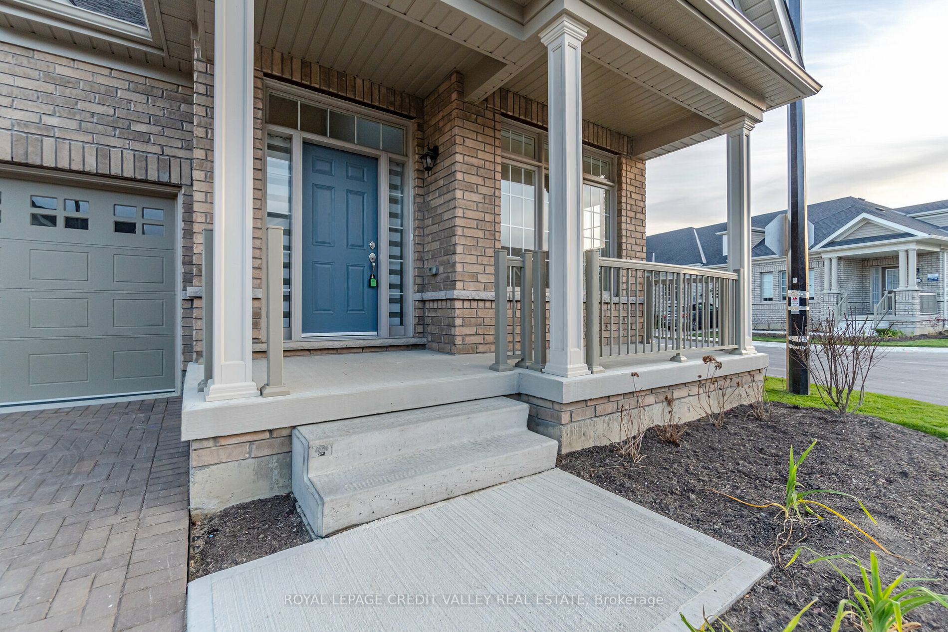 10 Abelia St, #6