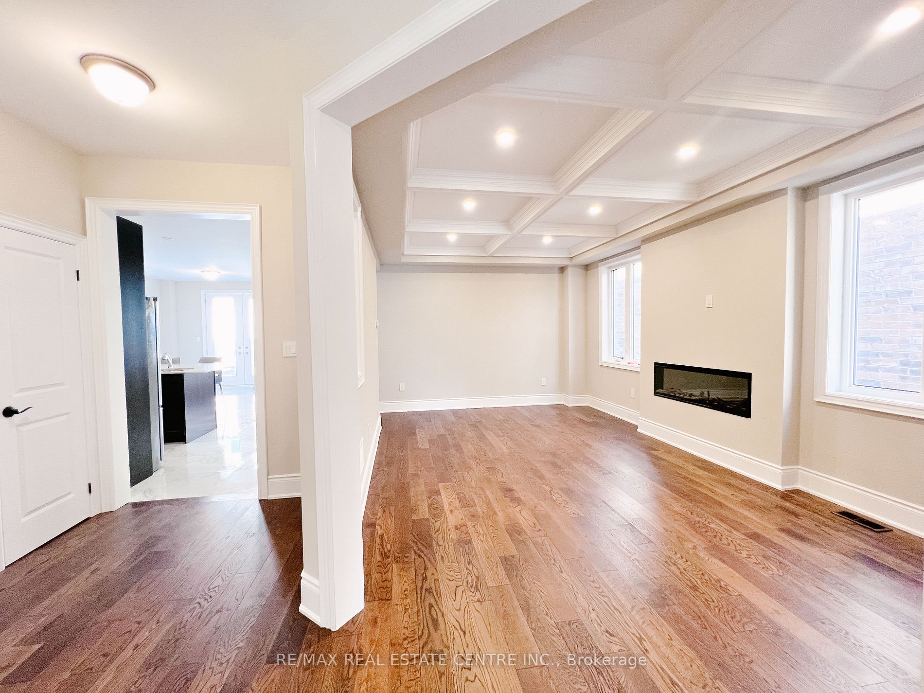 38 Kambalda Rd