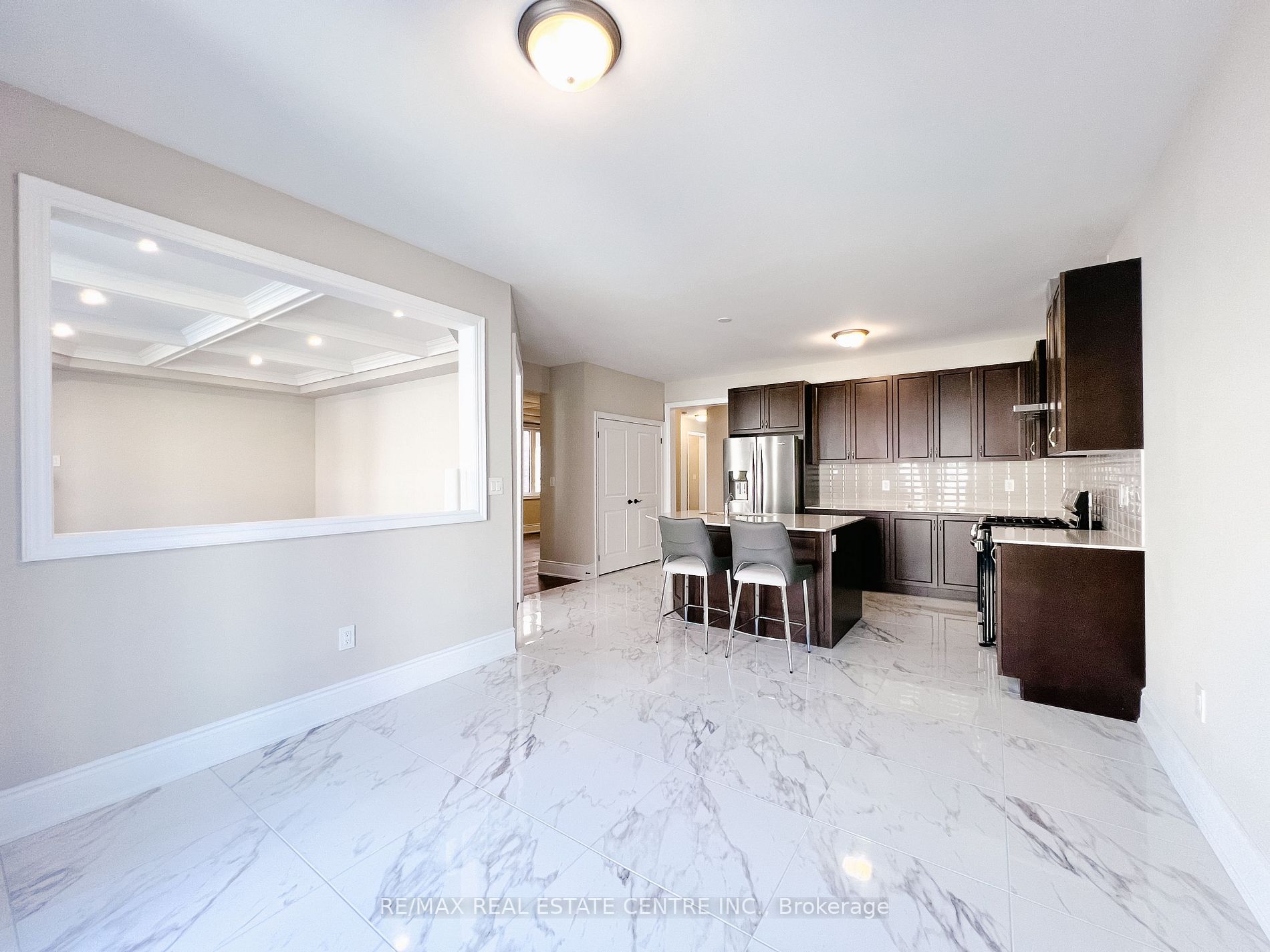 38 Kambalda Rd