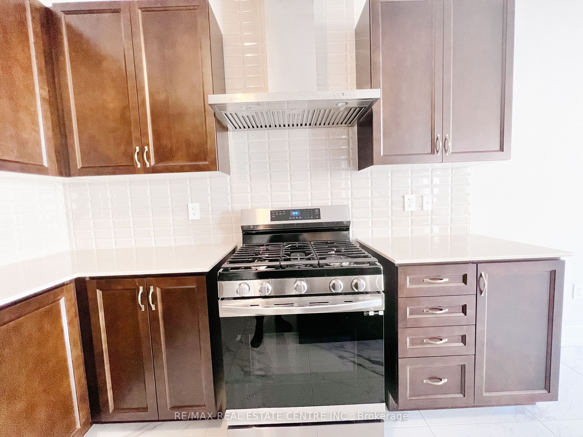 38 Kambalda Rd