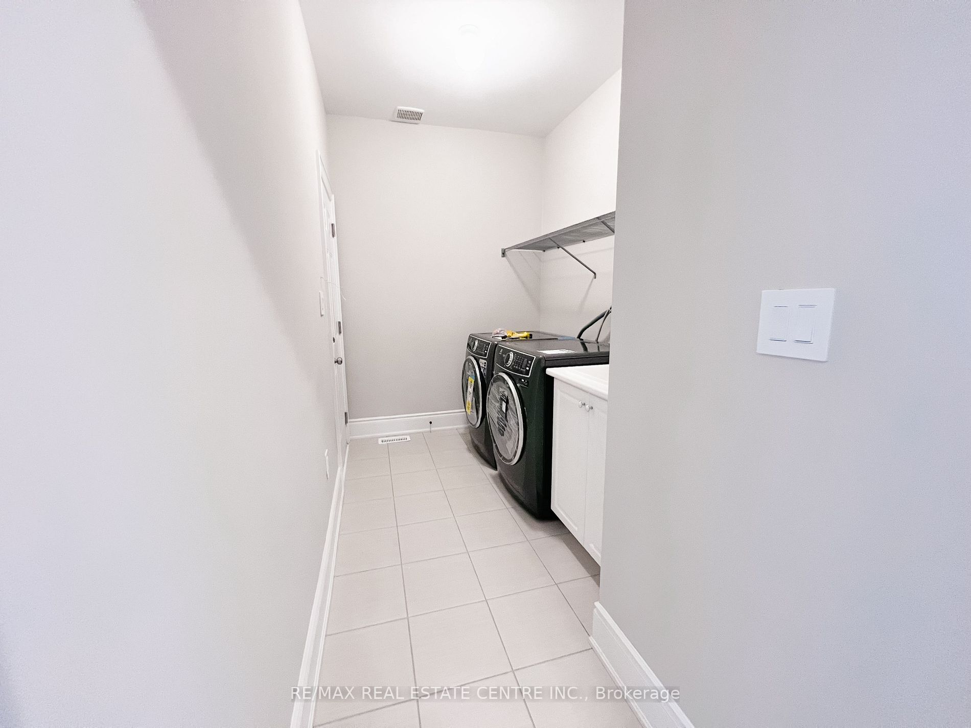38 Kambalda Rd