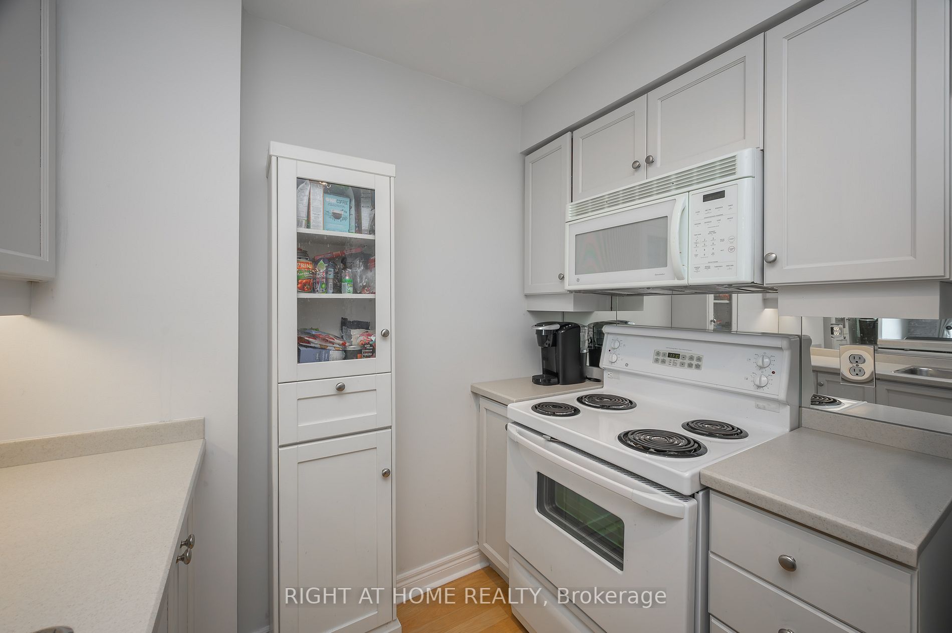 50 Old Mill Rd, #706