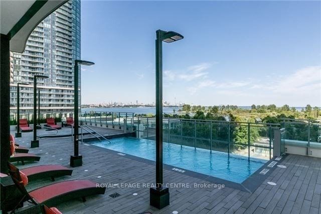 33 Shore Breeze Dr, #2606