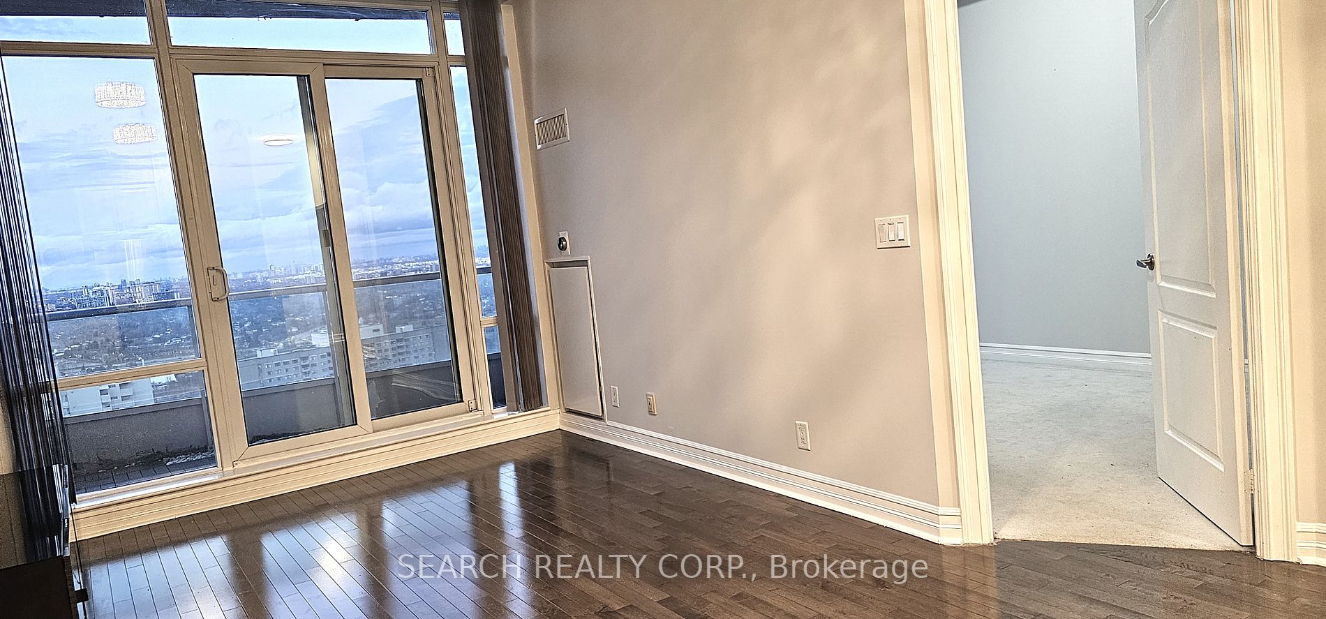 1 Elm Dr W, #3008