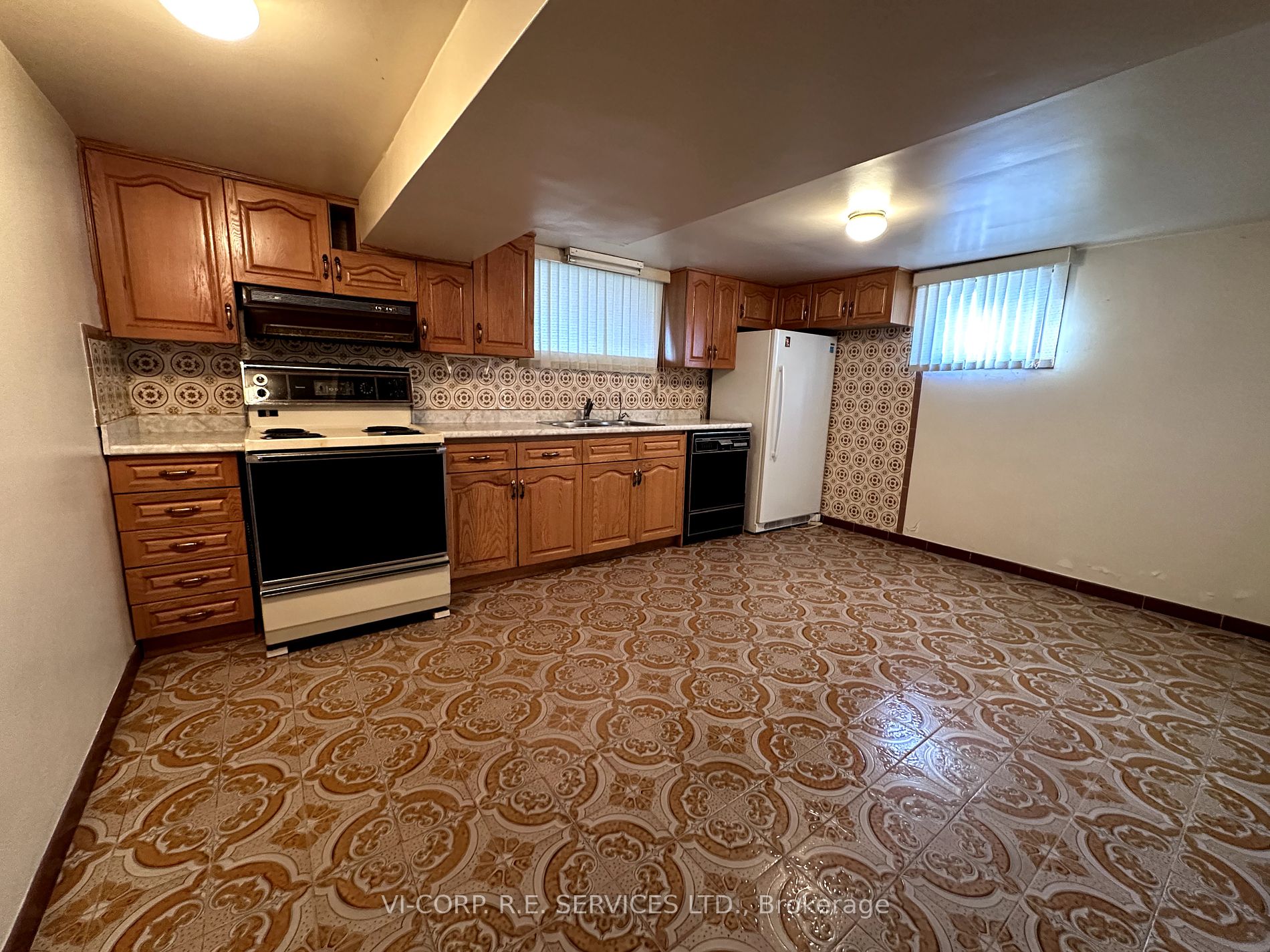14 Bradfield Avenue
