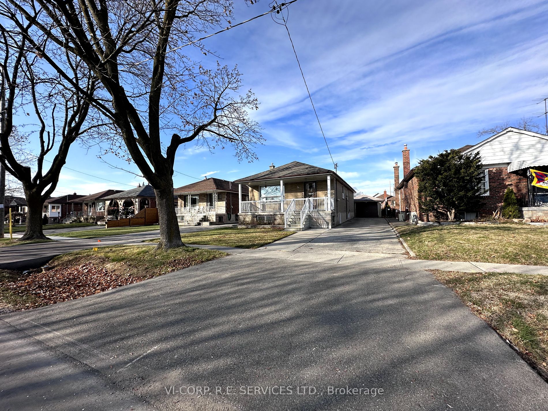 14 Bradfield Avenue