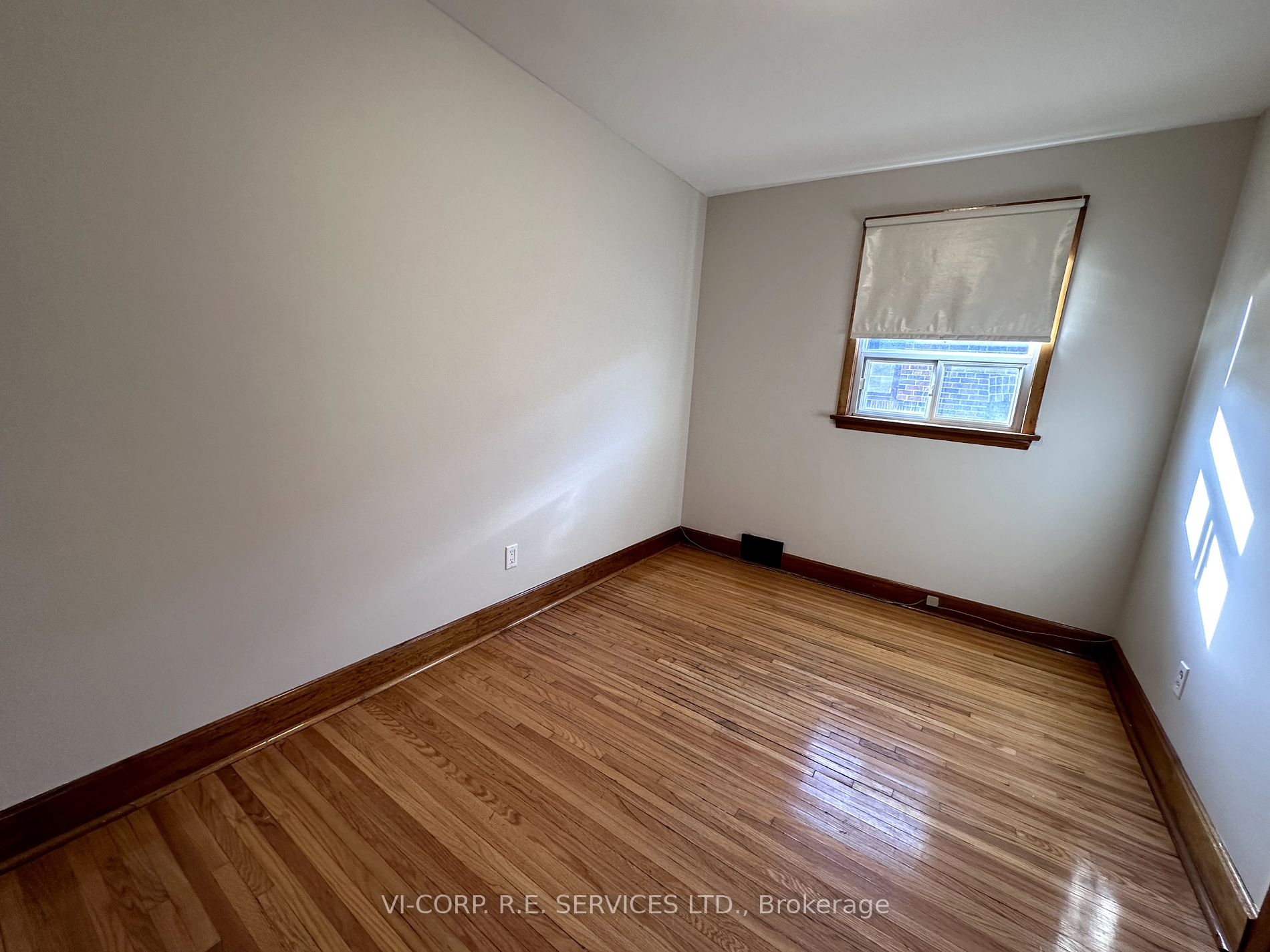 14 Bradfield Avenue
