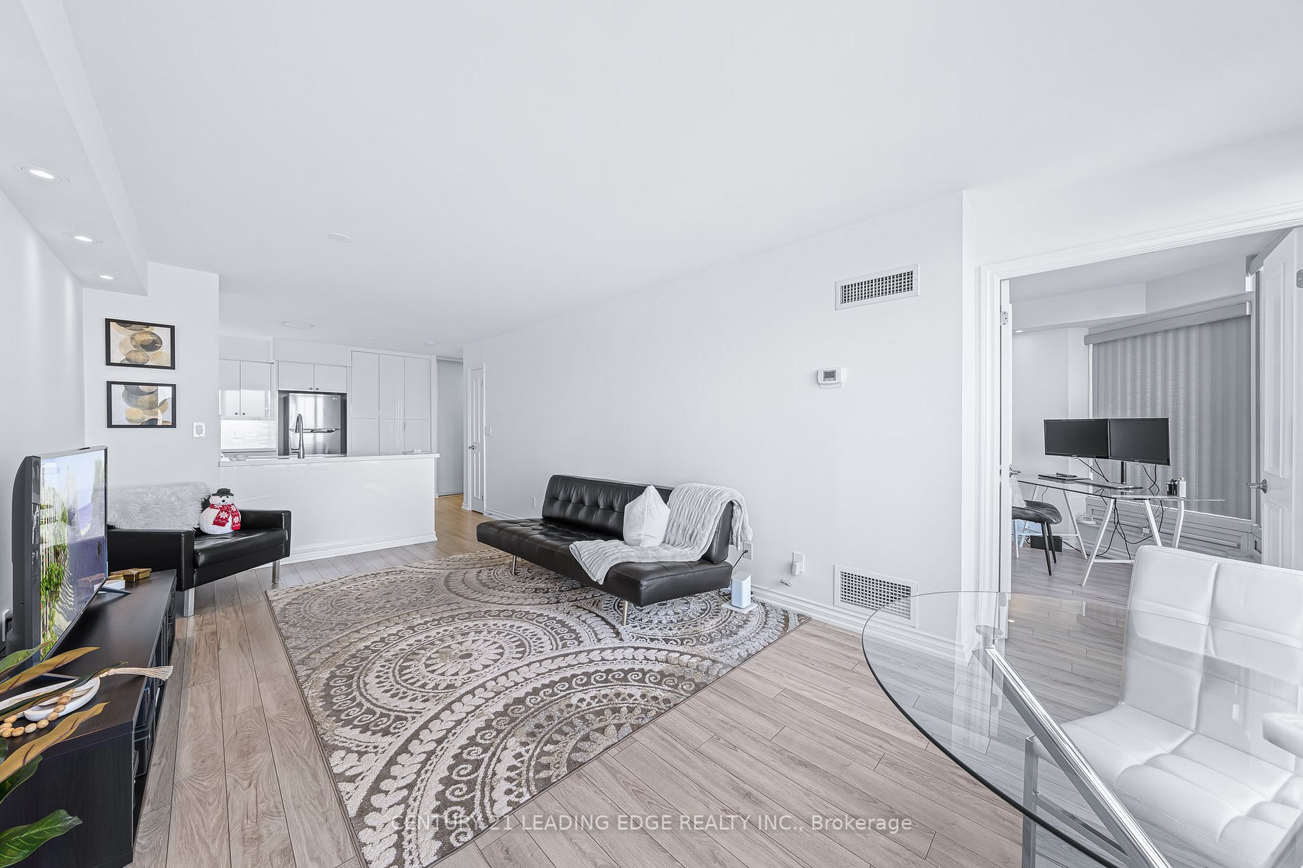 1 Palace Pier Crt, #2712