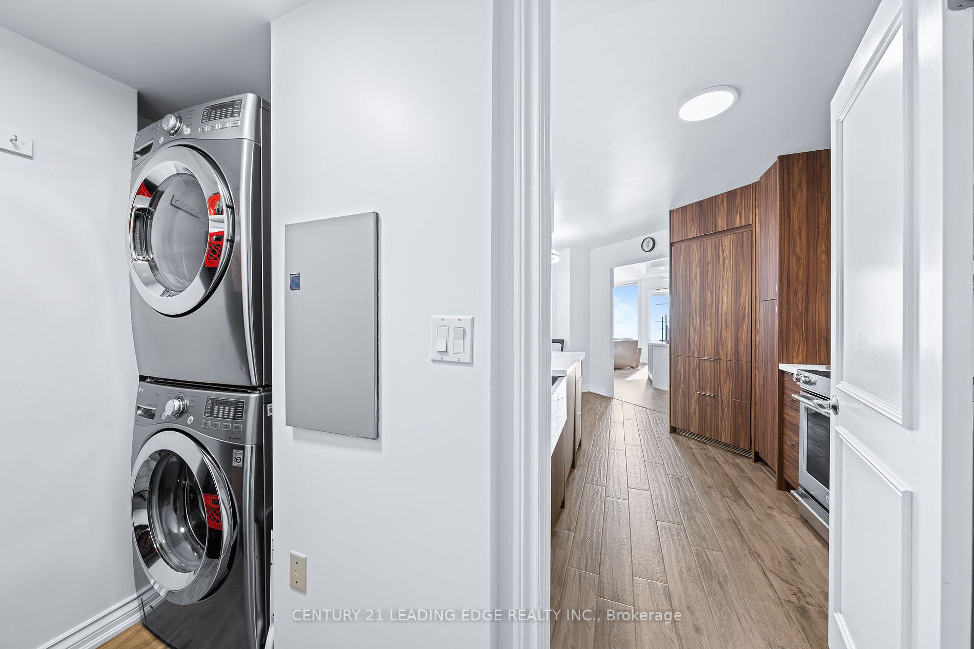 1 Palace Pier Crt, #3605