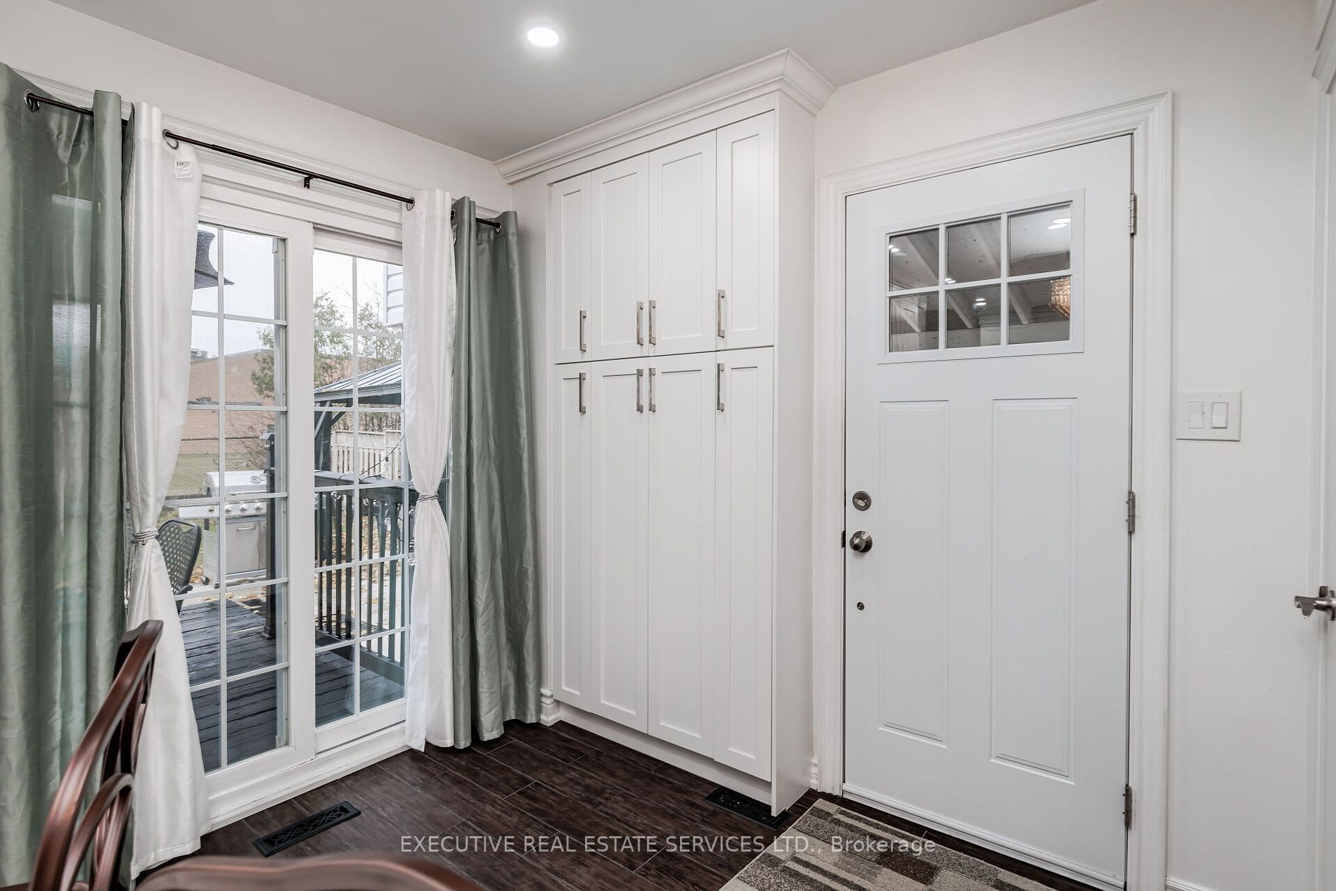 61 Jefferson Rd