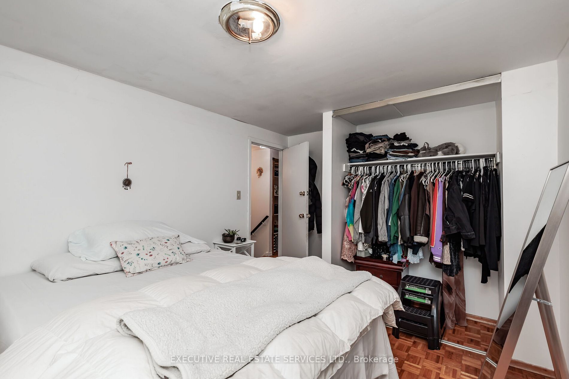 61 Jefferson Rd