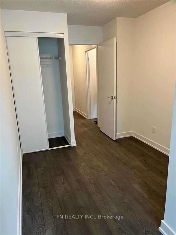 251 Manitoba St, #109