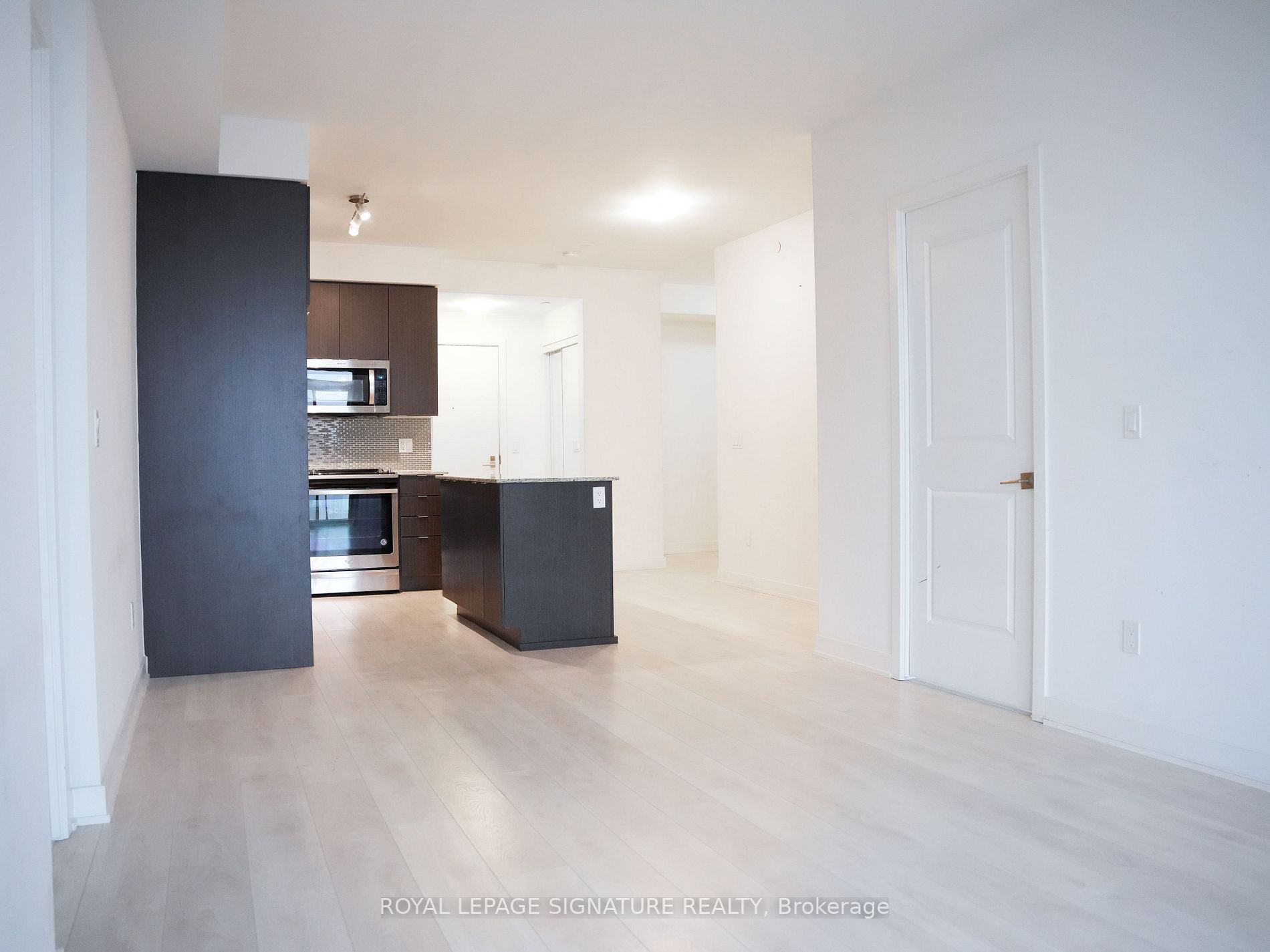 4655 Glen Erin Dr, #502