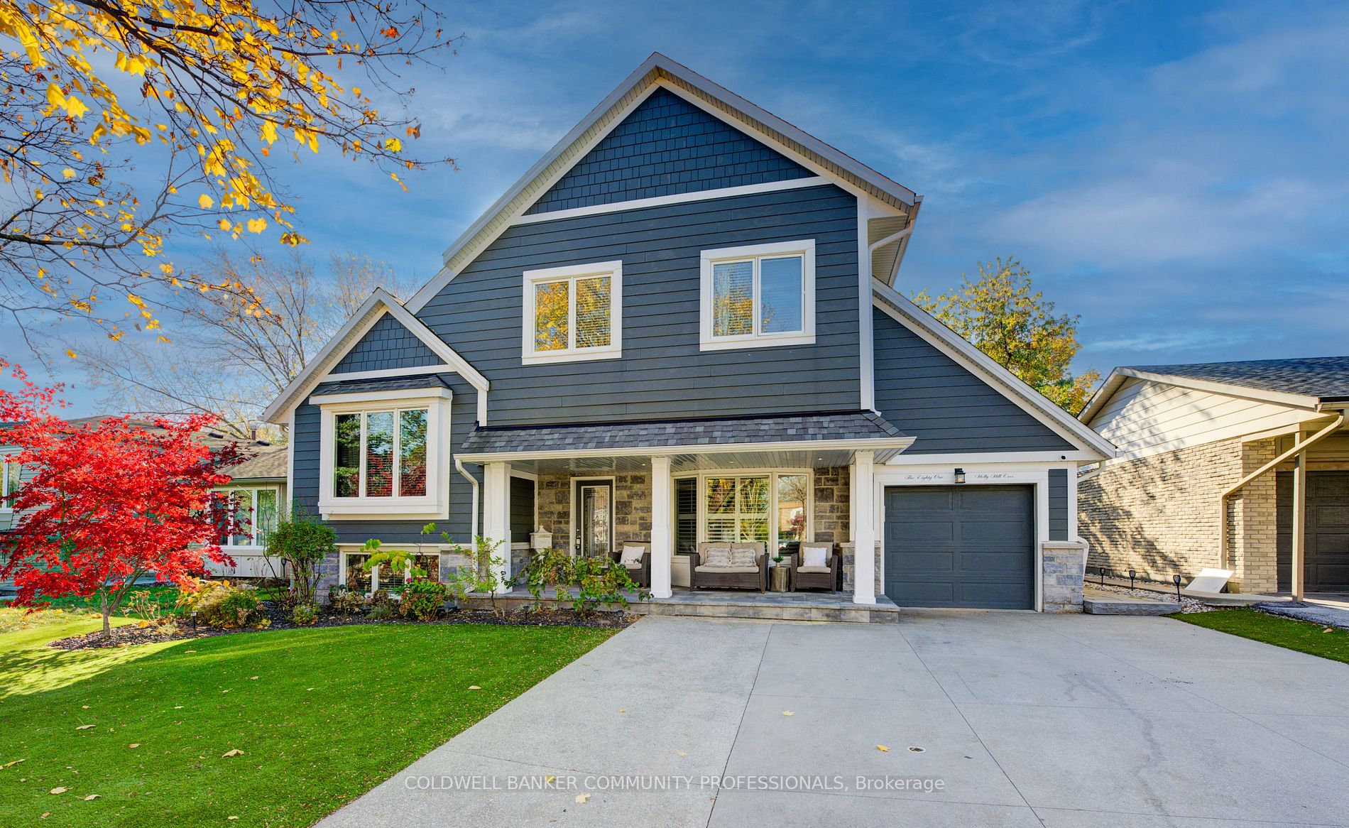 581 Holly Hill Cres