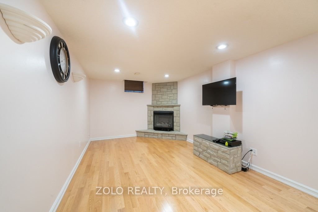 124 Macedonia Cres