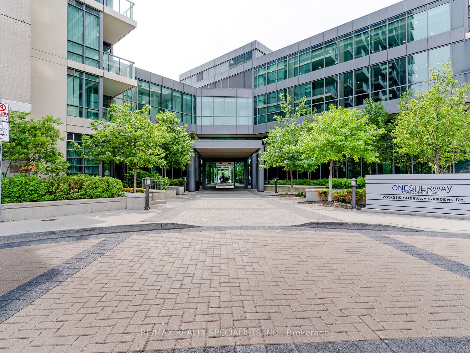 215 Sherway Garden Rd, #6