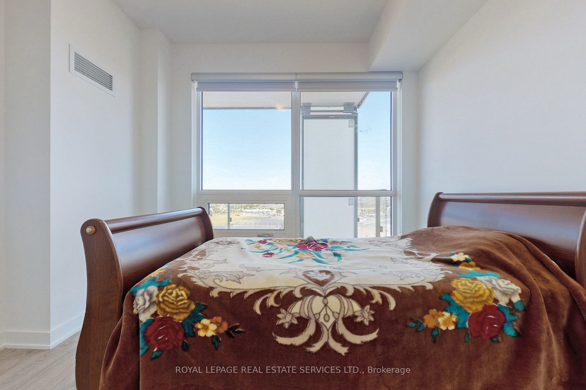 4677 Glen Erin Dr, #1709