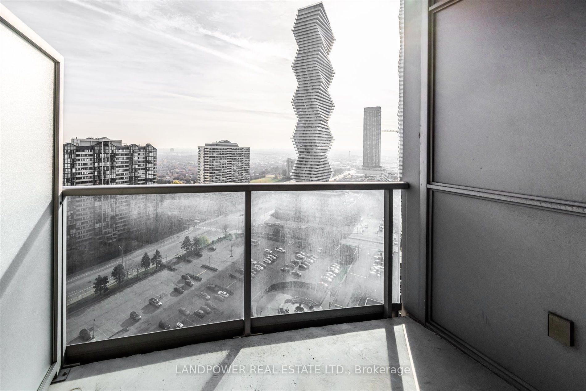 330 Burnhamthorpe Rd W, #2201