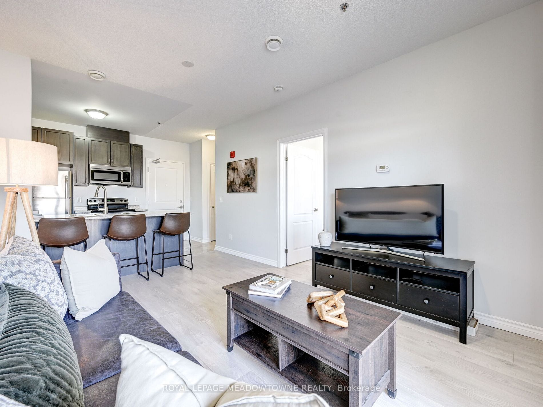1360 Costigan Rd, #207