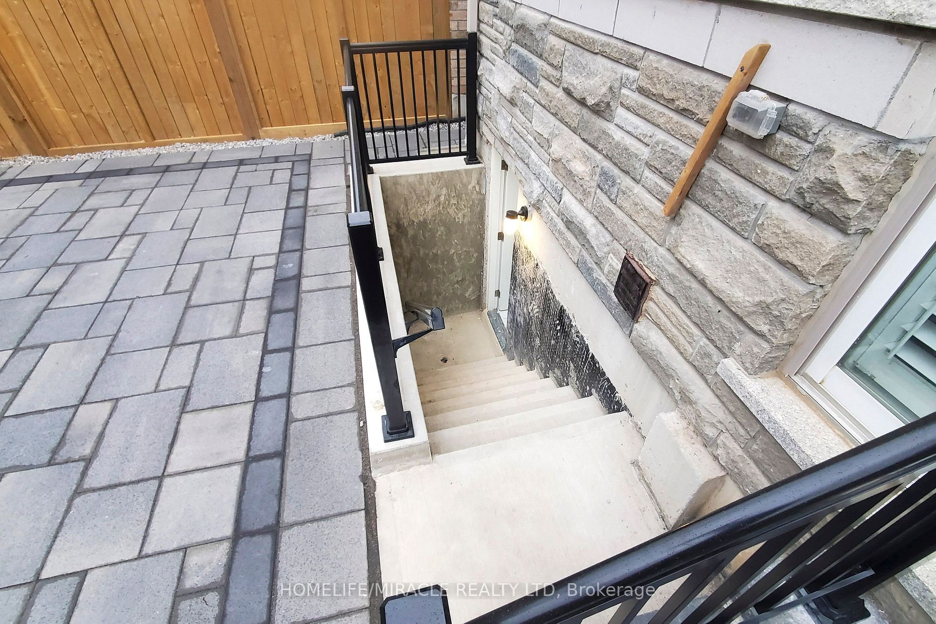 4059 Channing Cres, #Bsmnt
