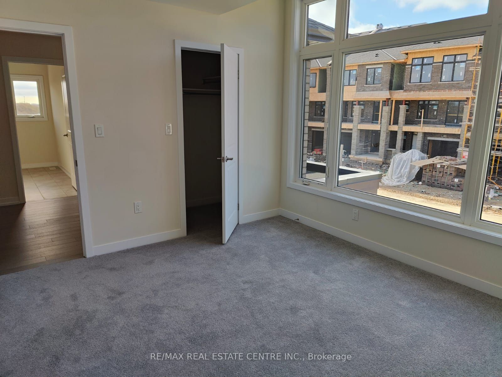1535 Wellwood Terr