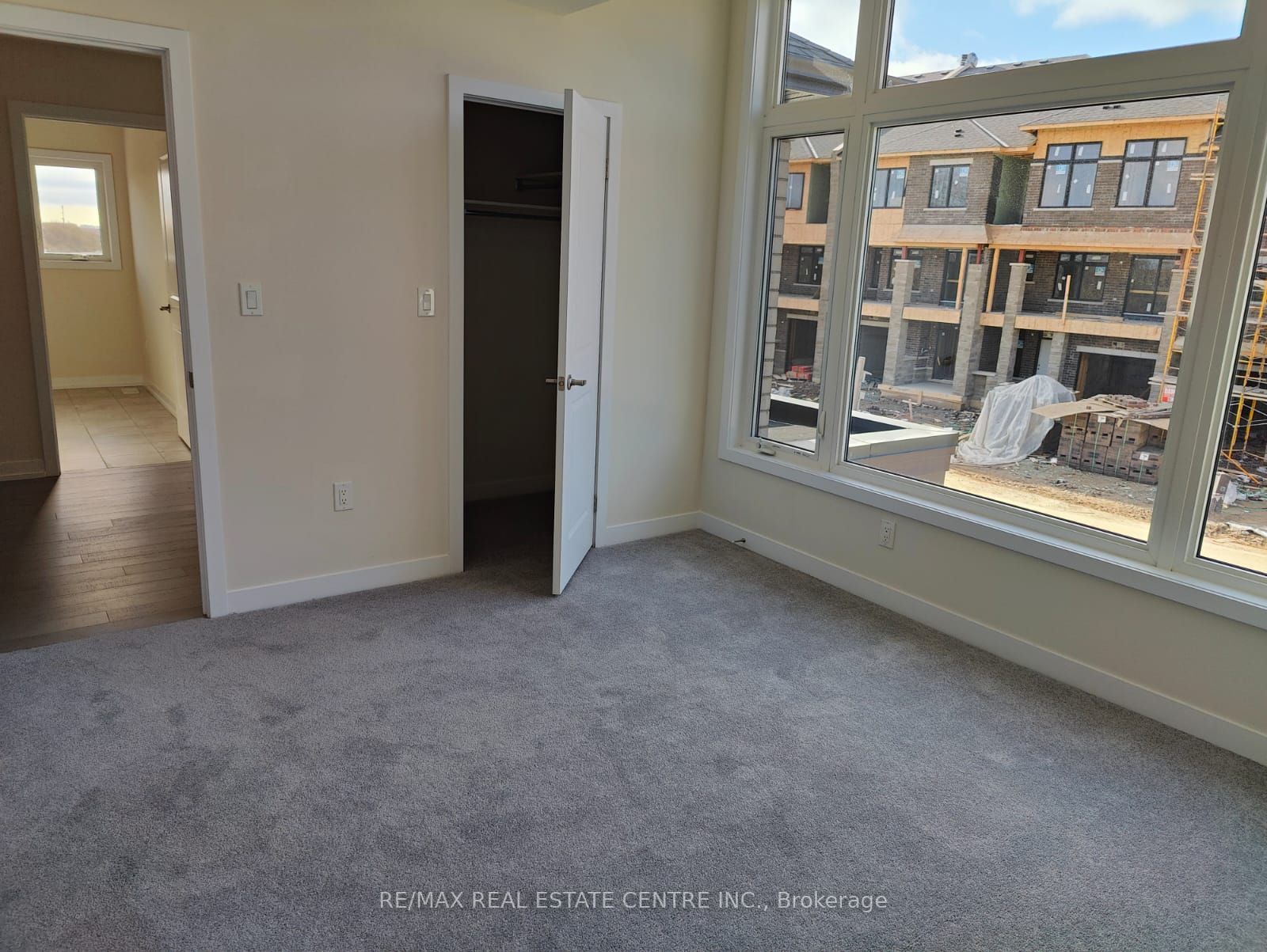 1535 Wellwood Terr