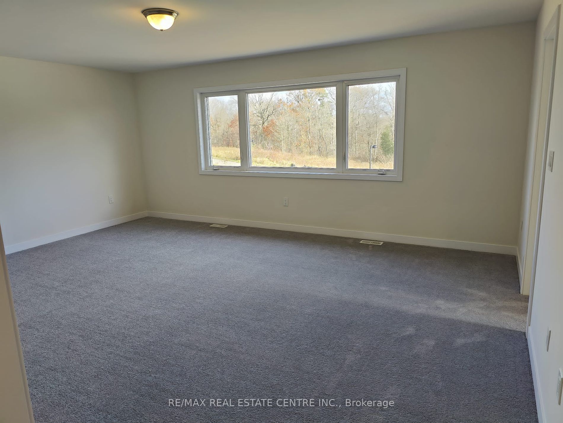 1535 Wellwood Terr