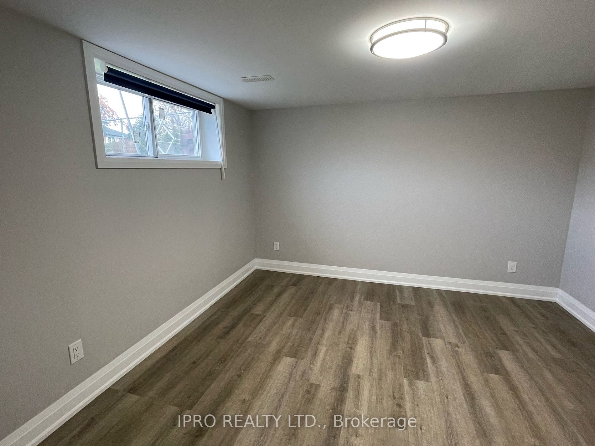 Bsmt-22 Decarie Circ