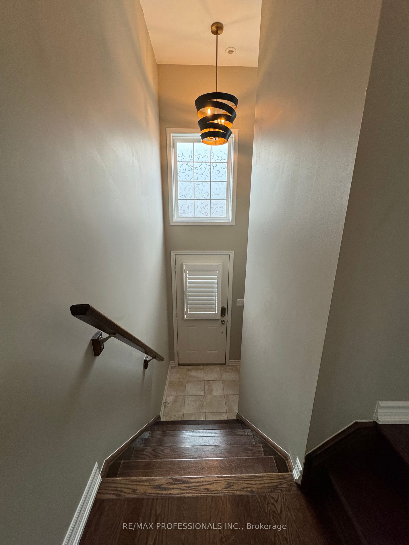 1123 Haig Blvd, #2