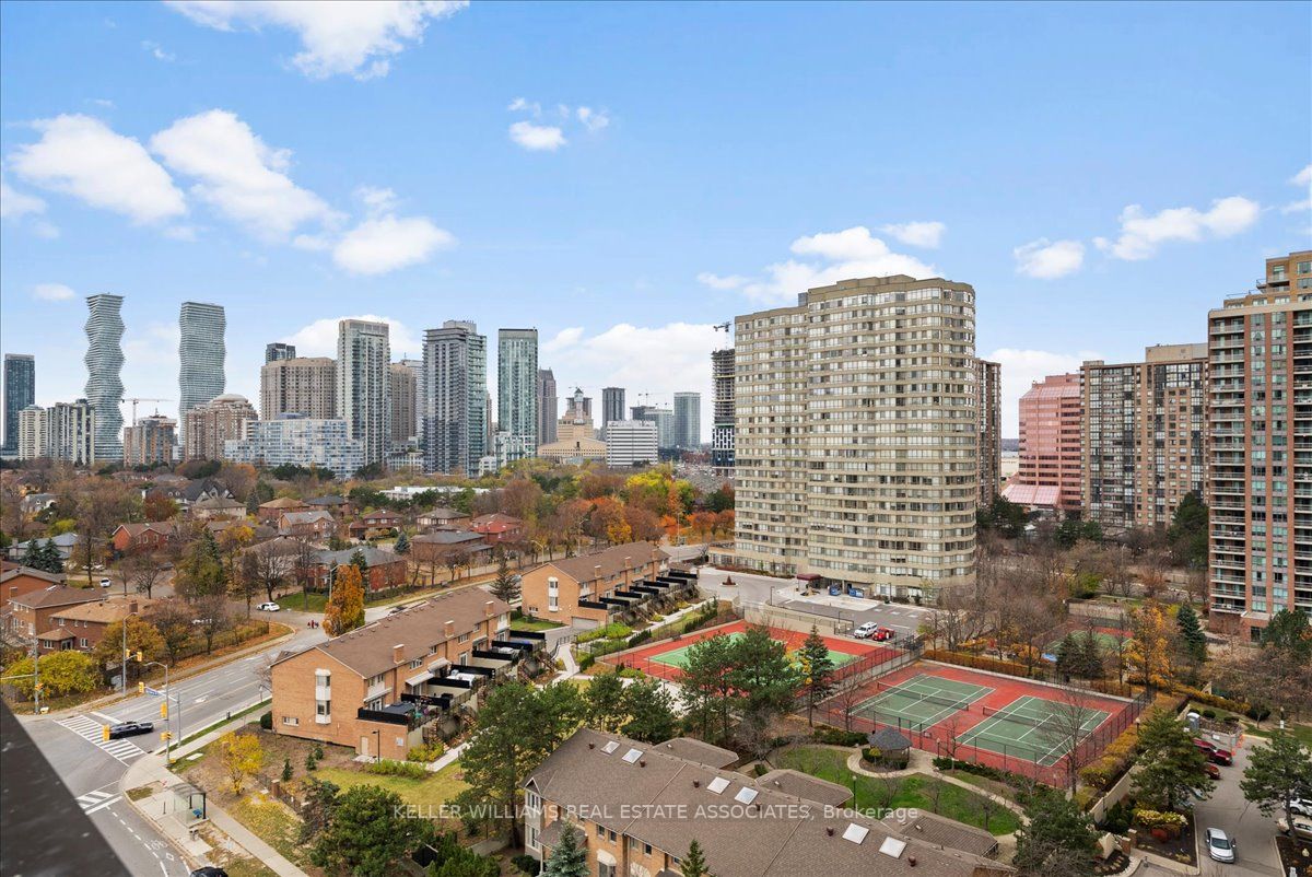 36 Elm Dr W, #1210