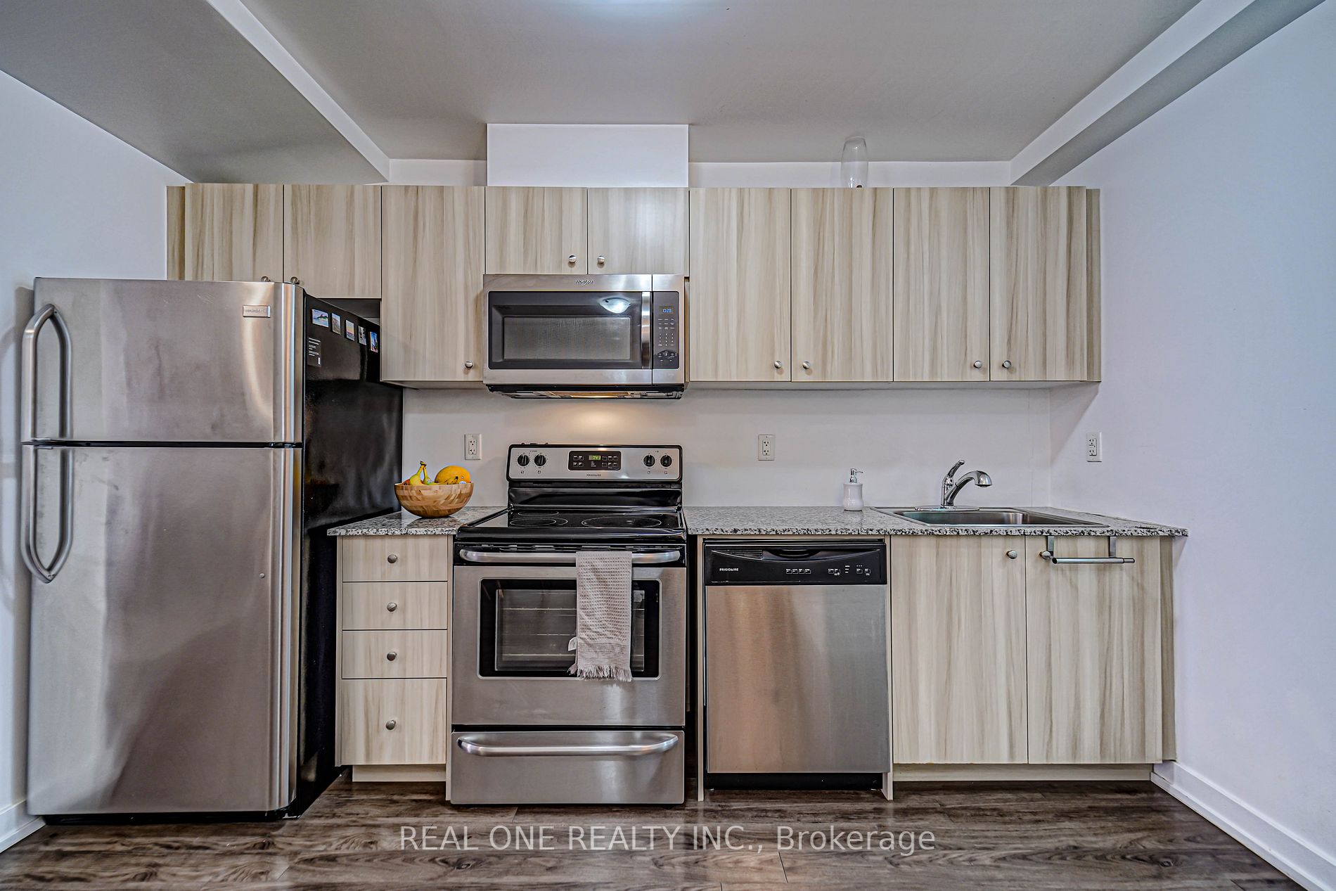 869 Wilson Ave, #44