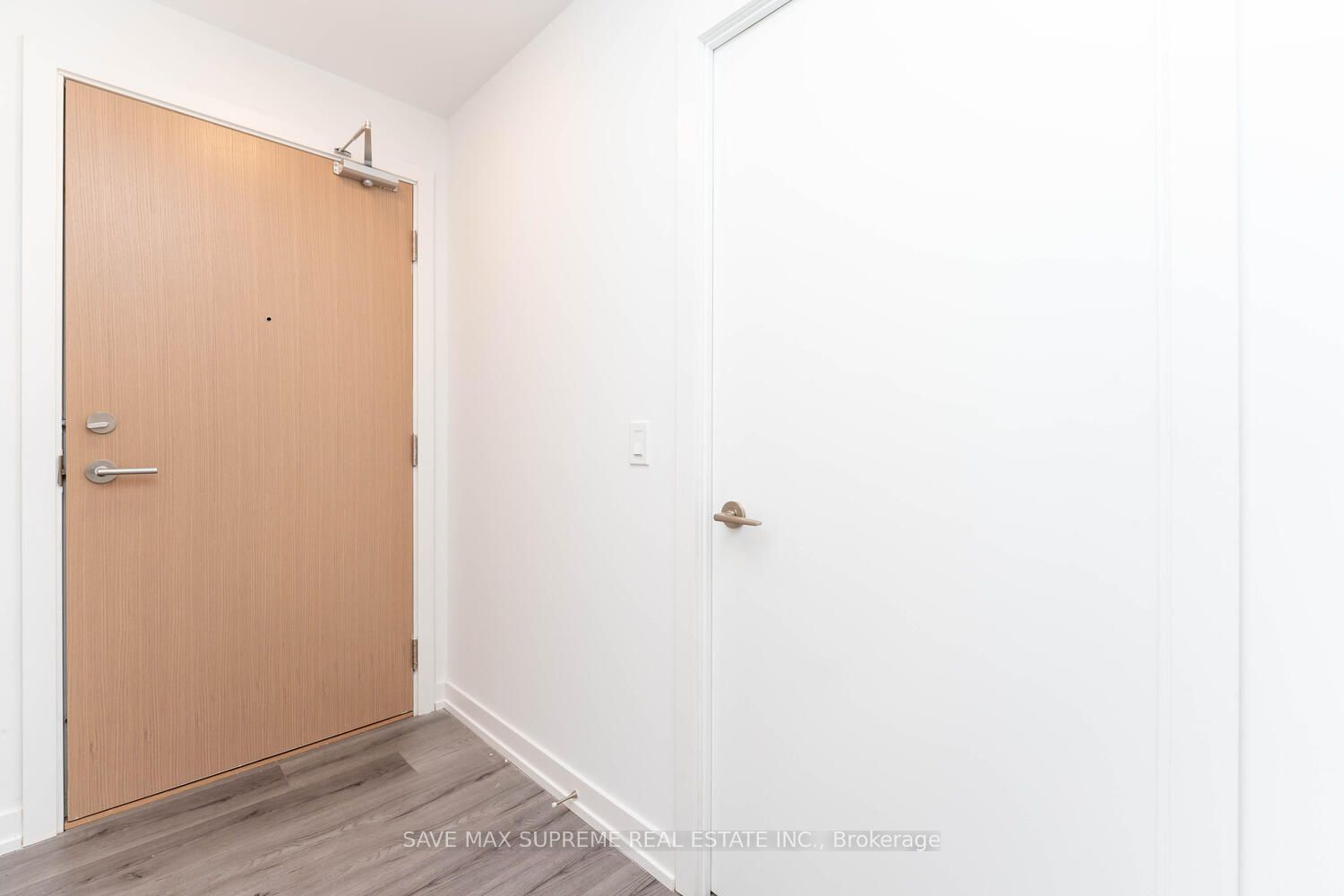 1195 The Queensway St, ##1007