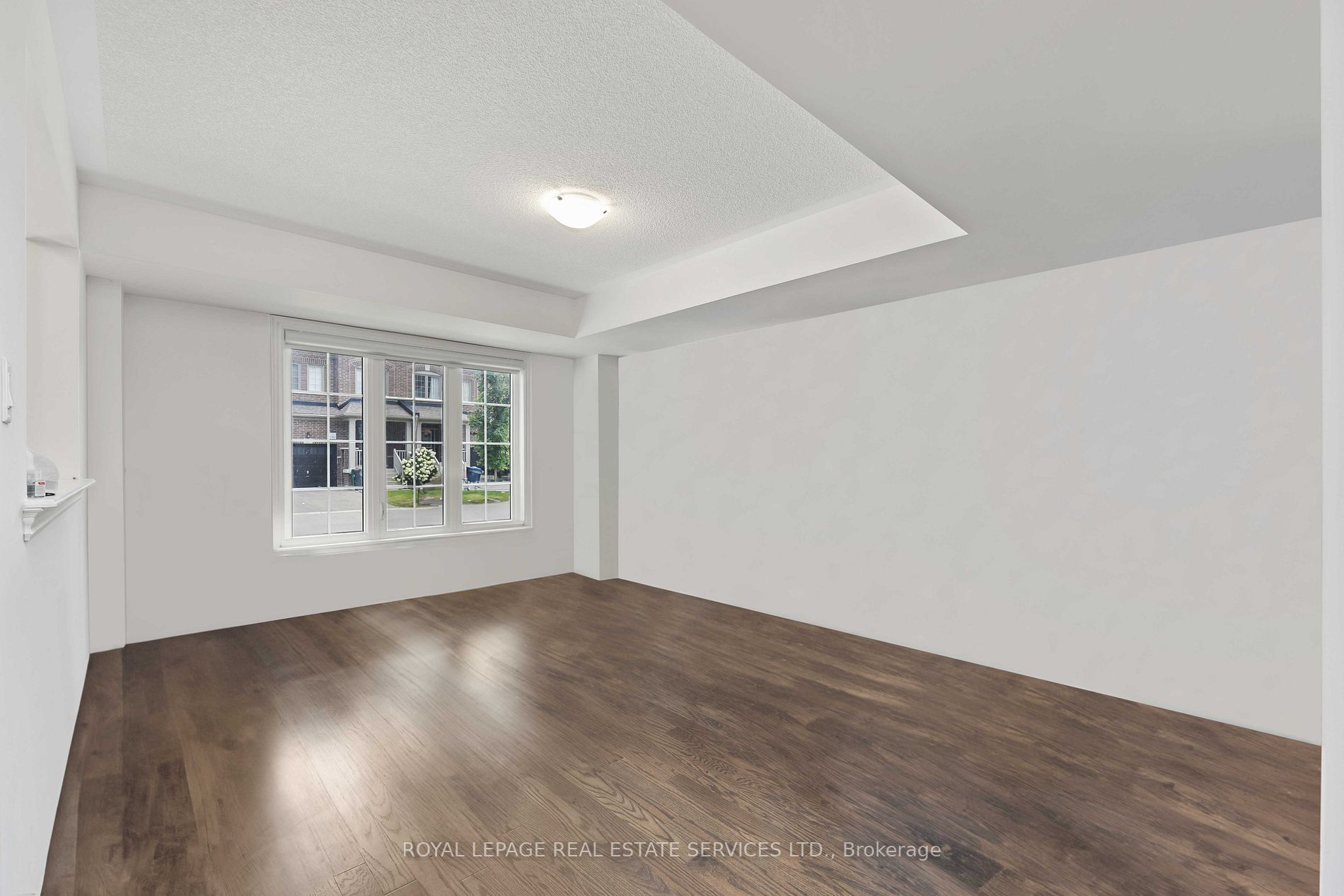 20 Brushwood Dr