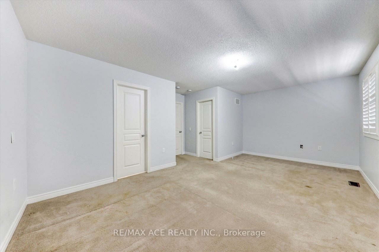 39 Deer Ridge Tr
