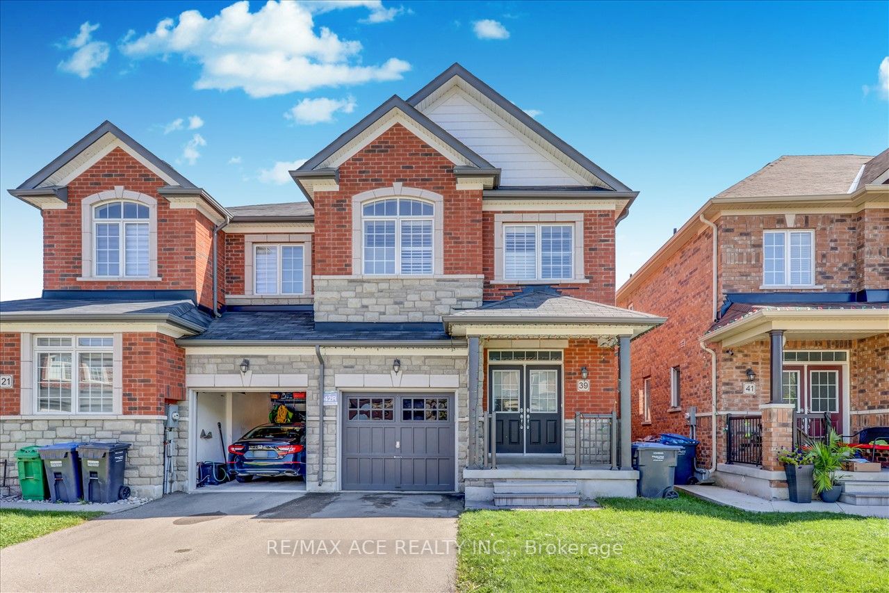 39 Deer Ridge Tr